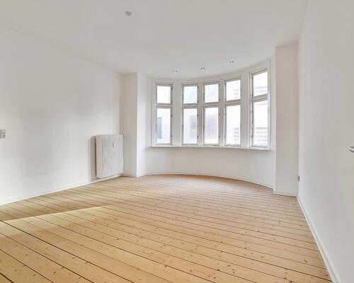 Stor herskabslejlighed på 210 m2 i centrum af Esbjerg