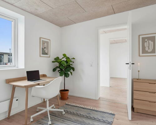 Unikke etplans huse med egen p-plads