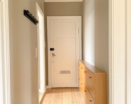 Skøn lejlighed med dejlig sydvendt altan