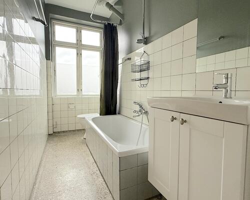 Skøn lejlighed med dejlig sydvendt altan