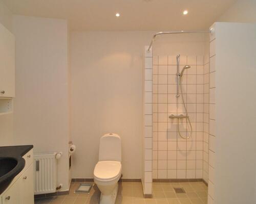 Stor 4V'er på Tværgade