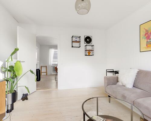 Stor 3-værelses i Skolegade