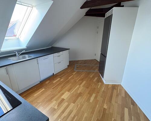 Charmerende 3. værelses lejlighed