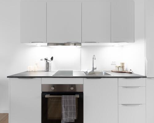 Opdag en kompakt toværelses lejebolig i Horsens, der er ideel for studerende. Nyd at bo til leje i en moderne toværelses lejlighed, kun en kort cykeltur fra byens centrum. Til boligen hører eget skur.