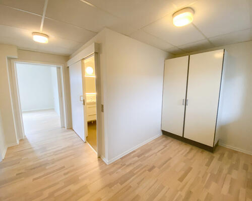 Rummelig 2-værelses lejlighed i Nørresundby