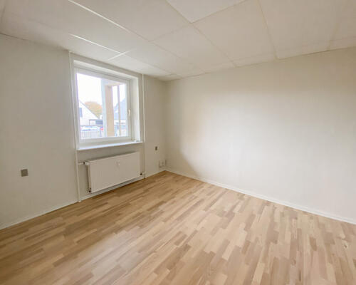 Rummelig 2-værelses lejlighed i Nørresundby