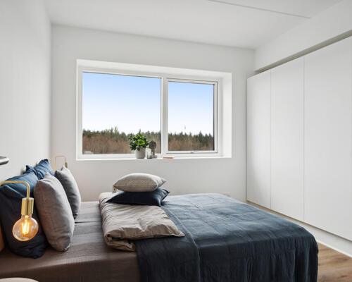 Skøn og lækker 4-værelses lejlighed med altan