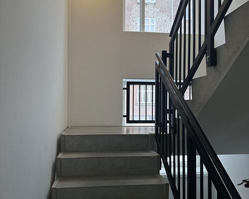 Velindrettet 2-værelses på 70 m2 med opvaskemaskine, vaskemaskine og tørretumbler