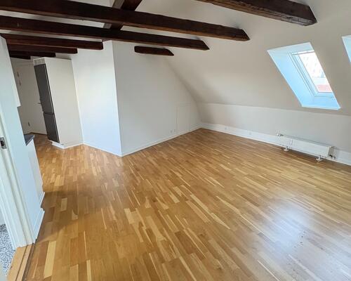 Charmerende 3. værelses lejlighed