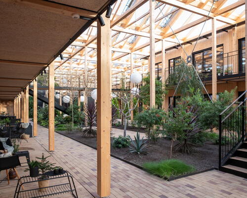 Moderne bolig med tre værelser og privat terrasse. Skræddersyet til dig over 50 år uden hjemmeboende børn