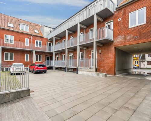 Flot nyopført midt i byen