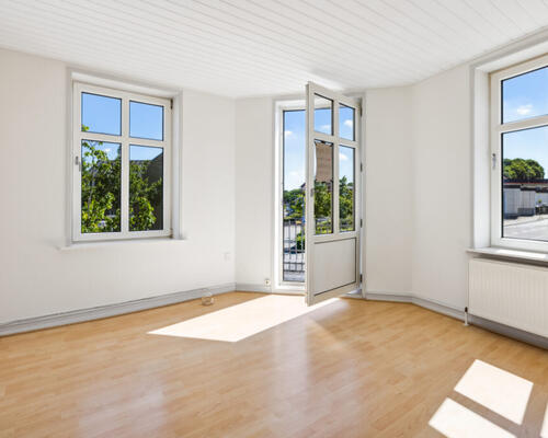 Dejlig og rummelig 4-værelses lejlighed