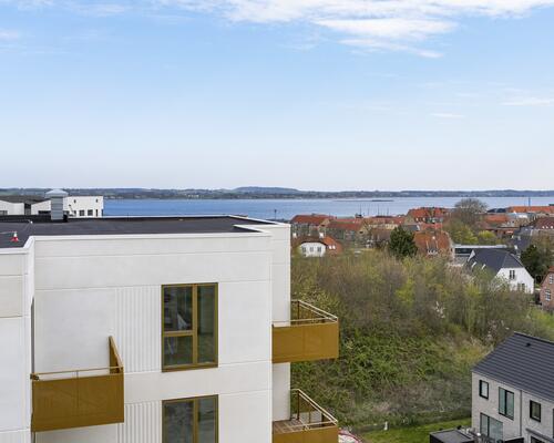 Nyopført 3 vær. lejebolig med central beliggenhed