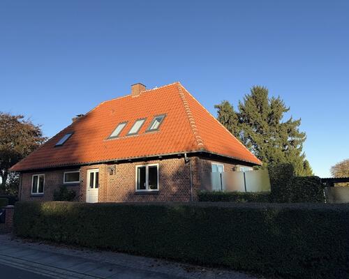 Stor villa fuldt møbleret | Horsens