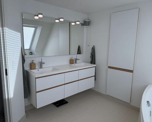 Stor villa fuldt møbleret | Horsens