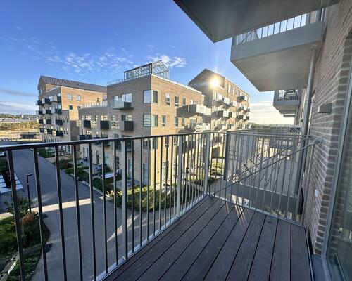 Moderne 3-værelses lejlighed i Nørresundby med altan