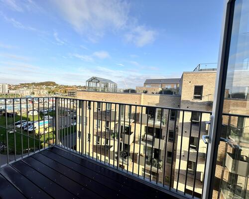 Moderne 3 værelses lejlighed med fjordudsigt i Nørresundby