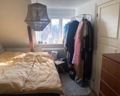 Nydelig 2. værelses lejlighed i god ejendom