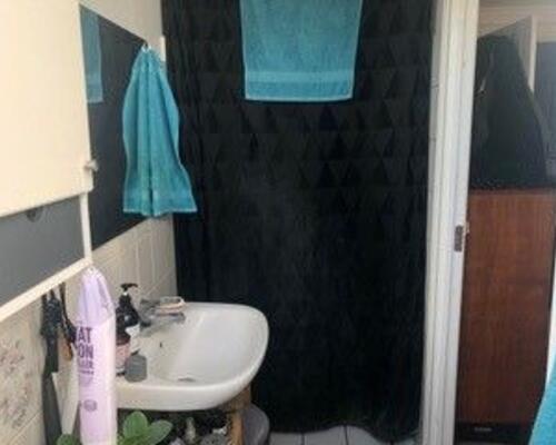 Nydelig 2. værelses lejlighed i god ejendom