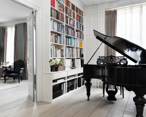 Helt enestående luksuslejlighed til leje i den stille ende af Nyhavn – 268 m² gennemrenoveret elegance