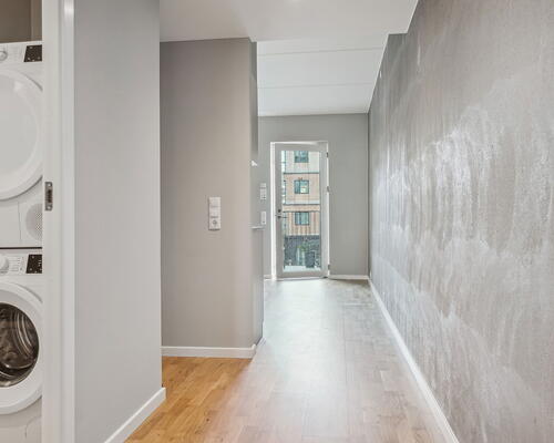 2 vær bolig i UN17 Lunden - et bofællesskab for dig over 40 år - Hyggelig stue og køkken-alrum i åben forbindelse