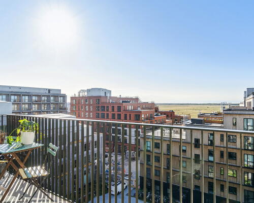 2 vær bolig i UN17 Lunden - et bofællesskab for dig over 40 år - Hyggelig stue og køkken-alrum i åben forbindelse