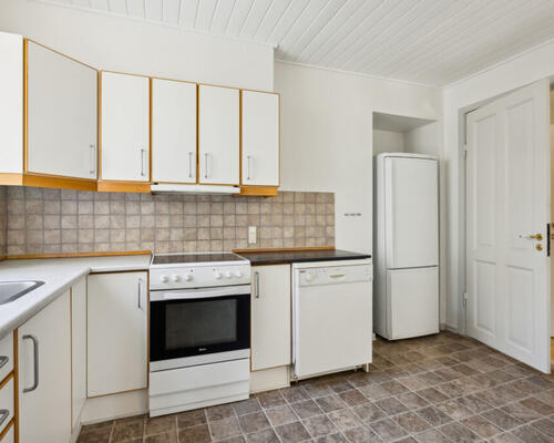 Dejlig og rummelig 4-værelses lejlighed