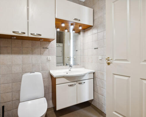 Dejlig og rummelig 4-værelses lejlighed