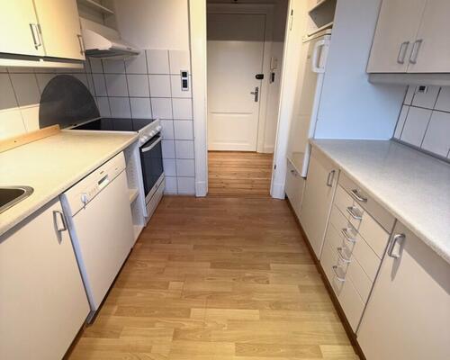 Hyggelig 2-værelses lejlighed med hems