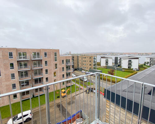 Nyopført 2-værelses penthouse lejlighed med stor tagterrasse