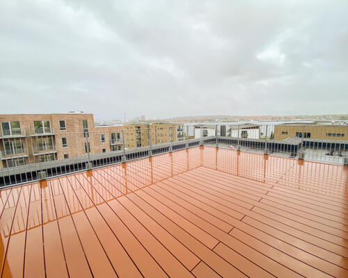 Nyopført 2-værelses penthouse lejlighed med stor tagterrasse