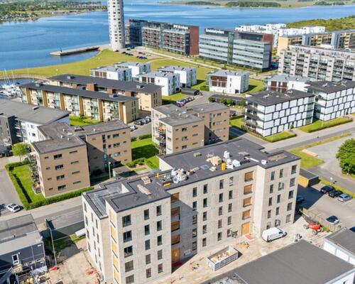 Nyopført 2-værelses penthouse lejlighed med stor tagterrasse