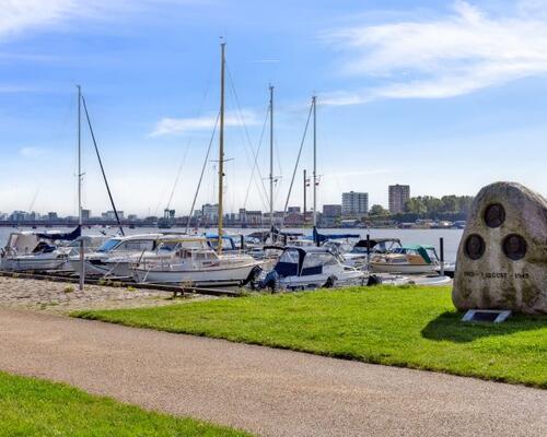 Nyopført 2-værelses penthouse lejlighed med stor tagterrasse