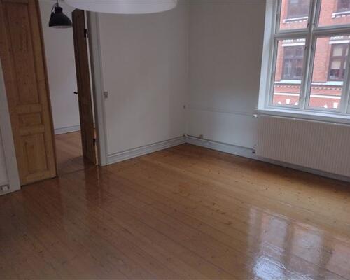 4 værelses lejlighed i Odense C