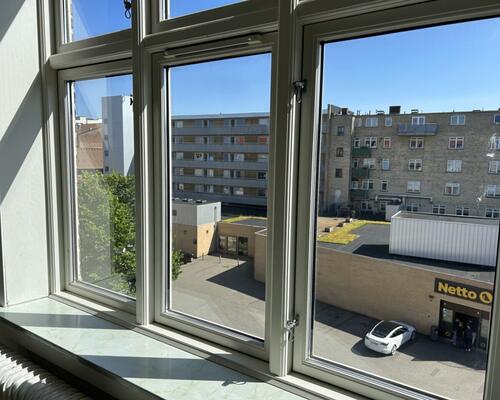 2-værelses lejlighed udlejes i Holbergsgade