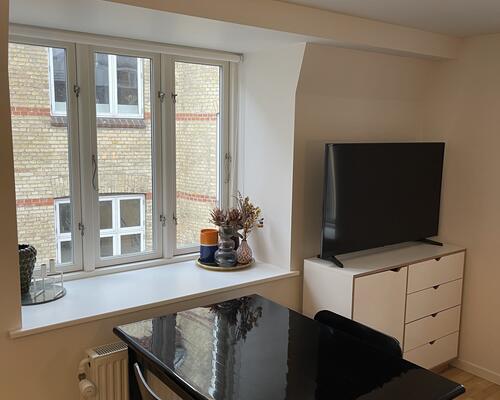 Dejlig 2 vær. lejlighed midt i City