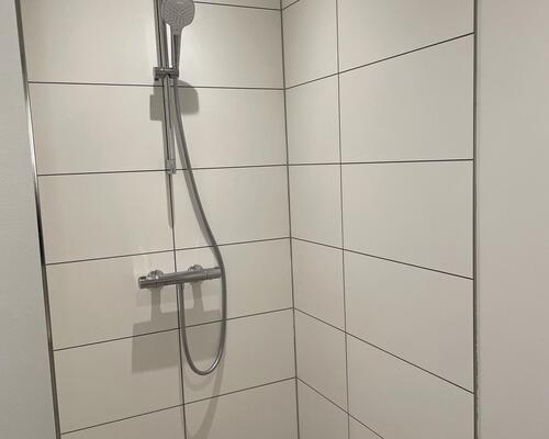 Skønt rækkehus med egen terrasse og have