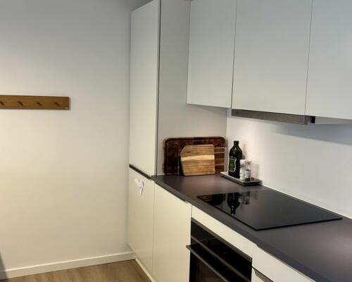 Nyere 4 værelses rækkehus udlejes i Højbjerg.