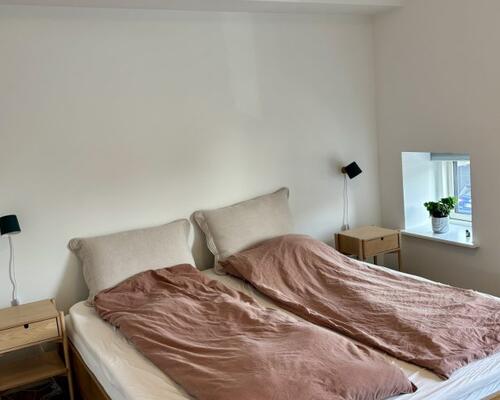 Nyere 4 værelses rækkehus udlejes i Højbjerg.