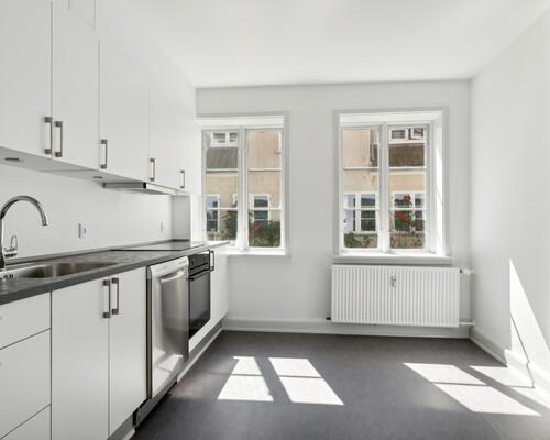 1-værelses lejlighed klar til overtagelse straks muligt