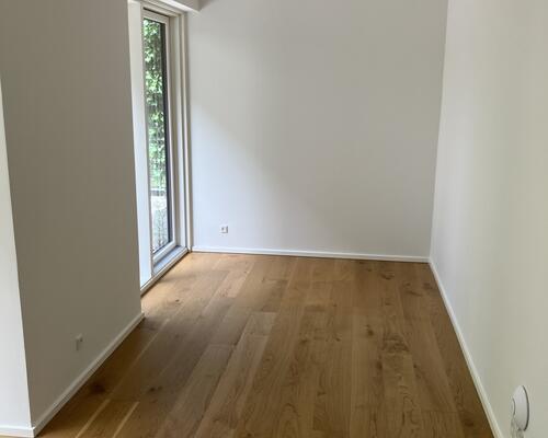 Tæt på skov, strand og Universitet - egen terrasse