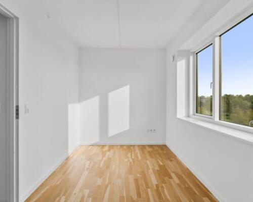 Dejligt rækkehus i tre plan!