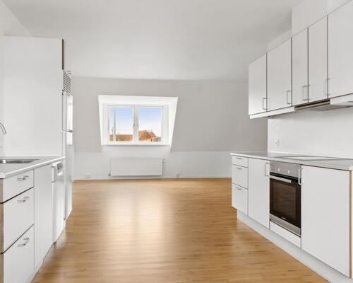 Stor, flot og velindrettet 3-værelses - KUN 1 MÅNEDS DEPOSITUM