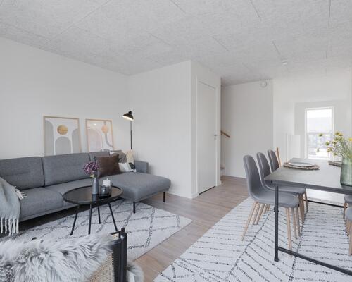 Moderne 4-værelses rækkehus med god plads.