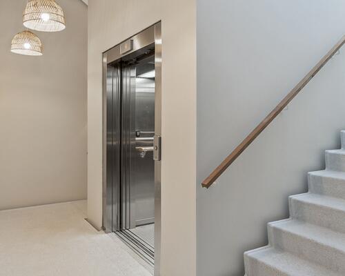 Kæmpe 3-værelses lejlighed midt i centrum