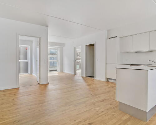 6 værelses lejlighed i København S