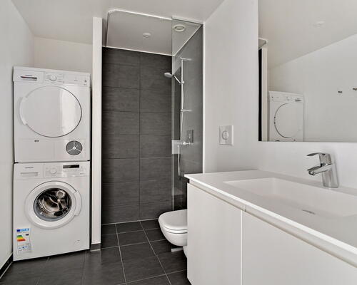 6 værelses lejlighed i København S