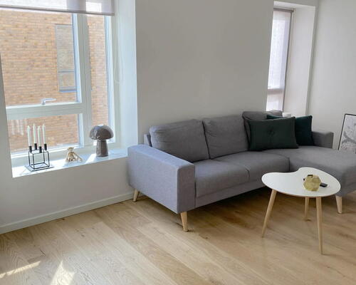 Lækker 3-værelses lejlighed, med altan mod haven