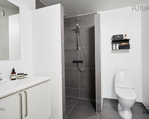 5 værelses hus i Odense N