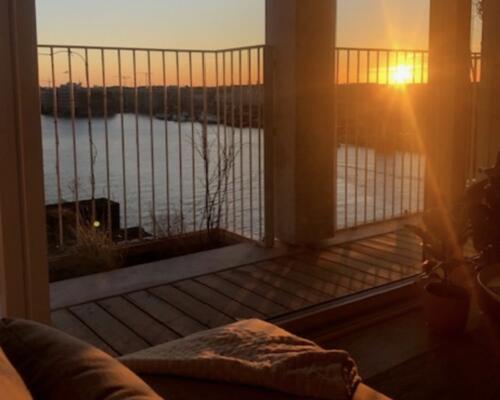 Luksus lejlighed på Bryggen med vand udsigt.